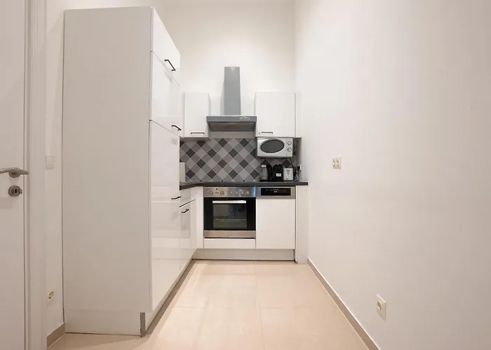 In The Area. 5 Minute's Walk To The Danube. Apartamento *